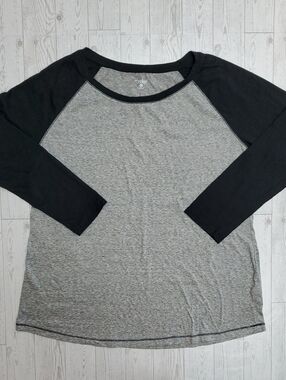 Great Northwest Indigo Grey & Black Raglan Sleeve Baseball Top Women's Large